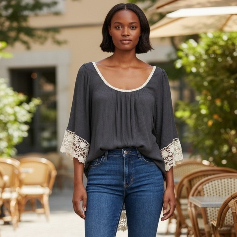 Umgee USA black Crochet Lace Trim Bell Sleeve Boho Tunic Top A7800 Small